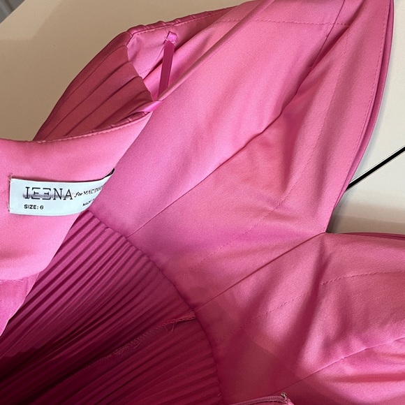 Mac Duggal Pleated Plunge Neck Wide Leg Jumpsuit Size 6 NWT - Picture 9 of 15